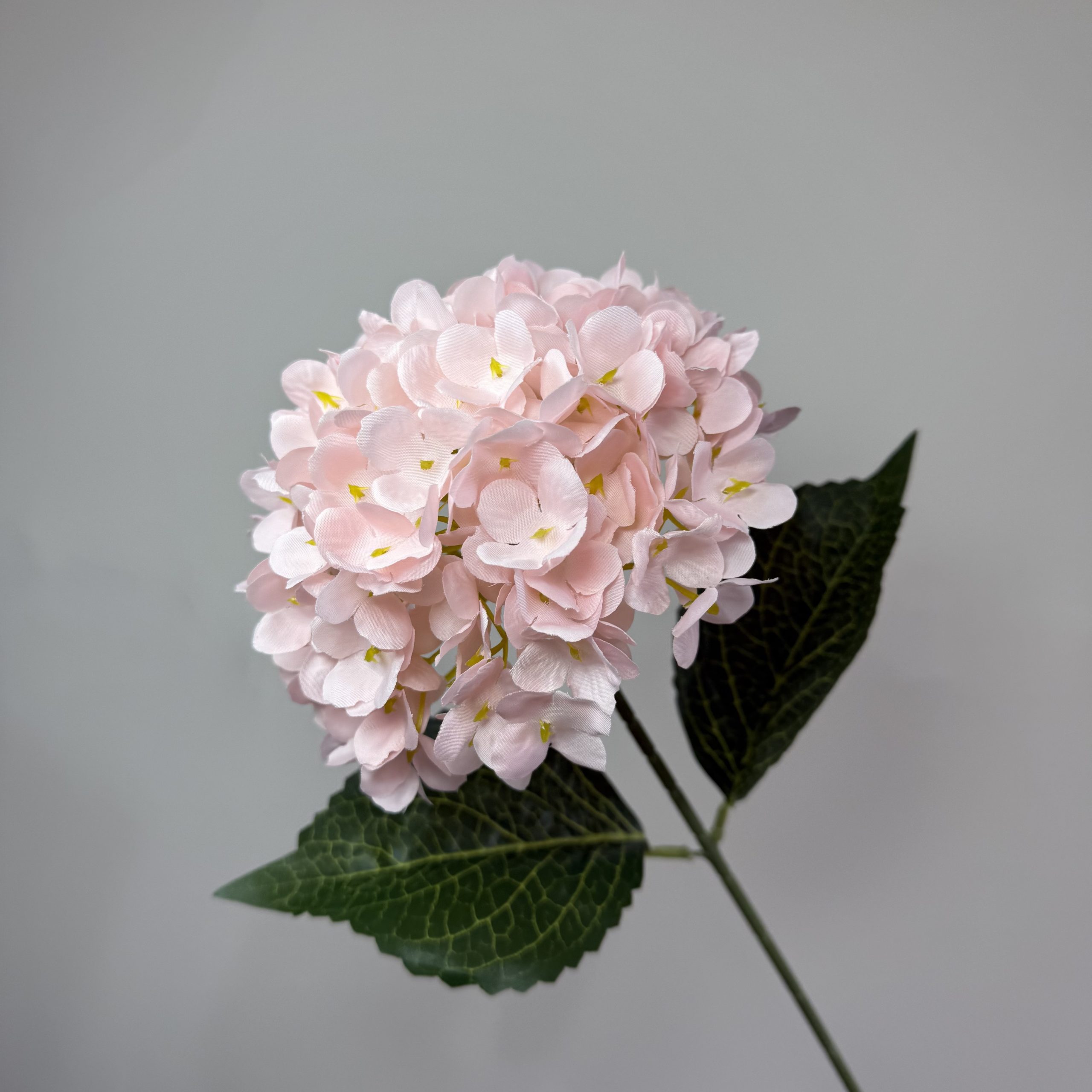 70cm 126-petal silk artificial hydrangea stem